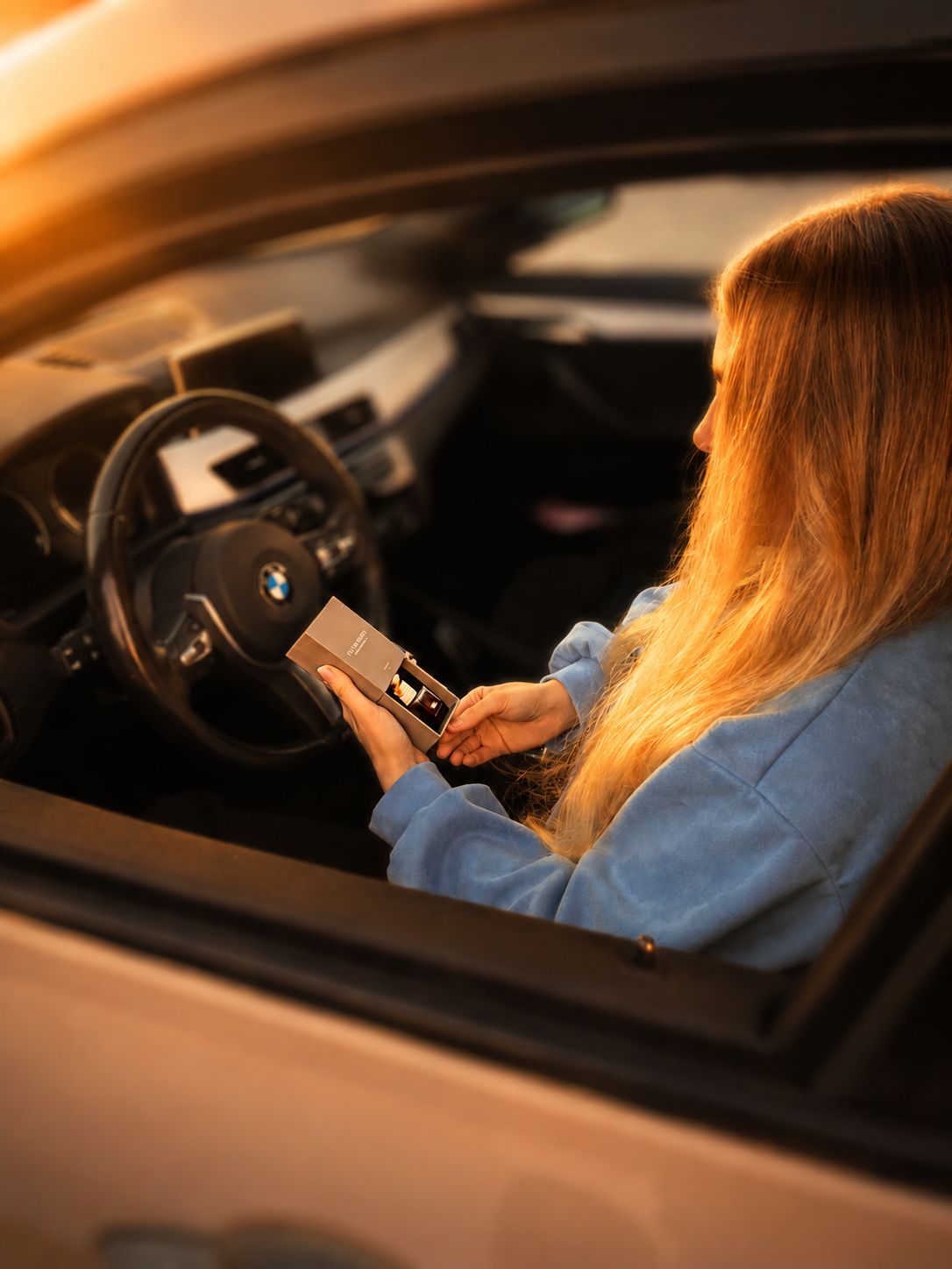 Autoparfum Spray: Hoe Werkt Het en Waarom Alleen Gebruiken op Automatten?